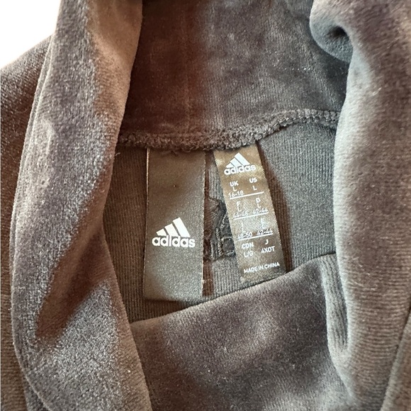 Adidas Women’s L black velvet turtleneck - Picture 3 of 6